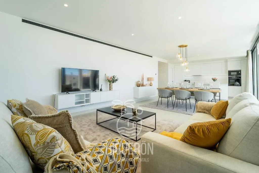 Higueronrentals The Palm Malaga Apartment