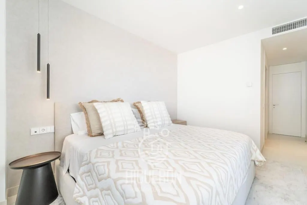 Higueronrentals The Palm Malaga Apartment